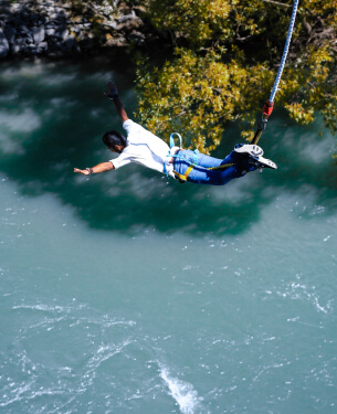 Bungee Jumping